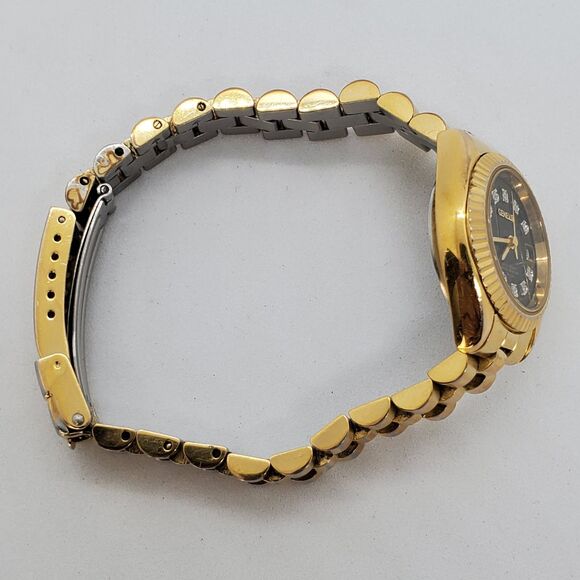 VTG‎ GENEVE Women\'s Watch 25MM Gold Case Bracelet Black Dial Date 7\
